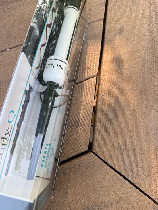 Hot Tools Curly Q Tapered Curling Iron Nanoceramic 1/2\